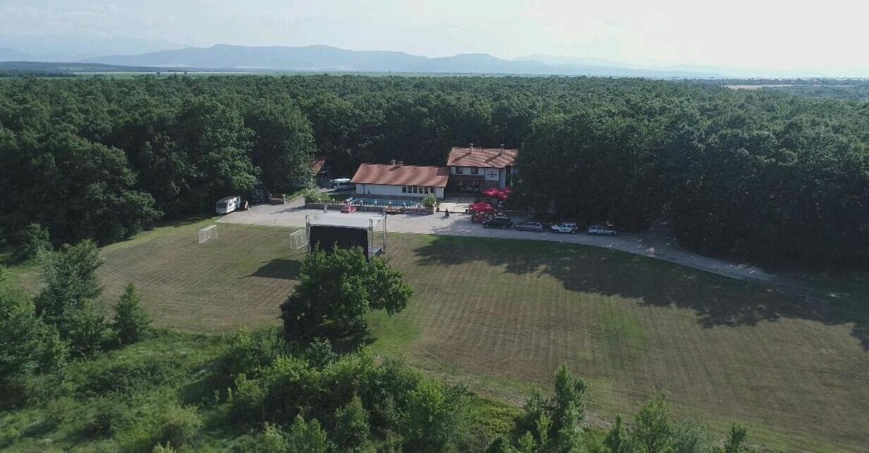 Izvor Hotel Изворъ Shipot Экстерьер фото