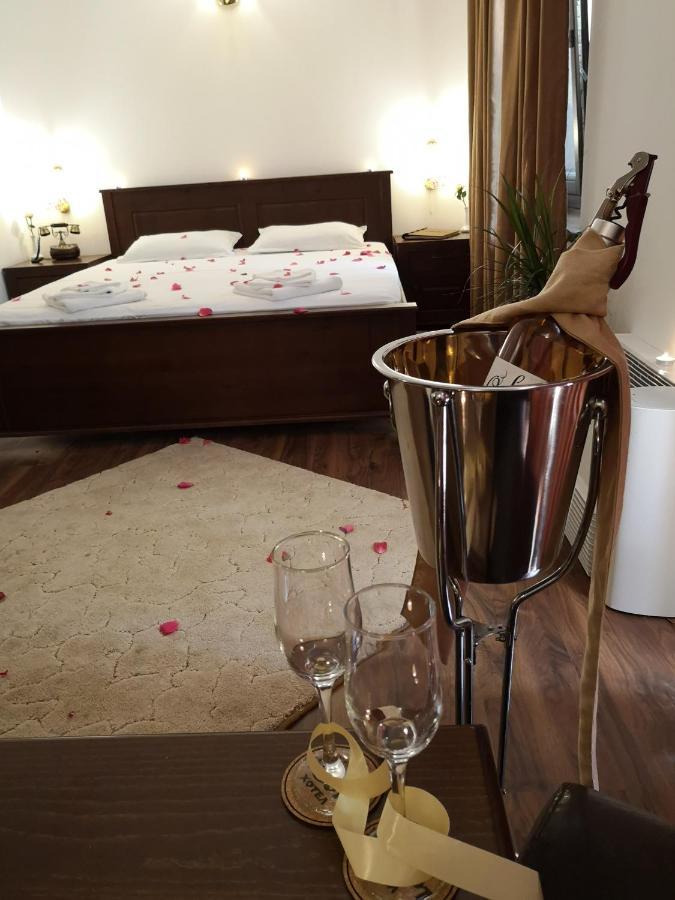 Izvor Hotel Изворъ Shipot Экстерьер фото